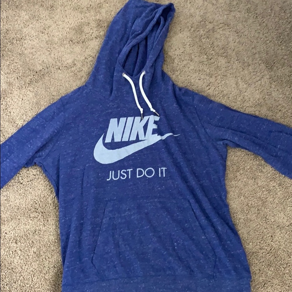 Nike sweatshirt